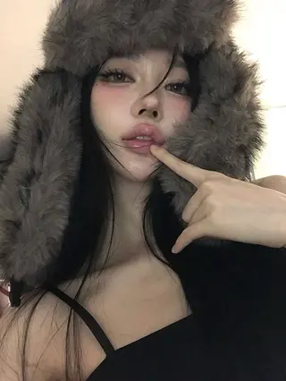 マツエク・マツパ Aimi /似合わせ 束感まつげ🖤のマツエク・マツパデザイン