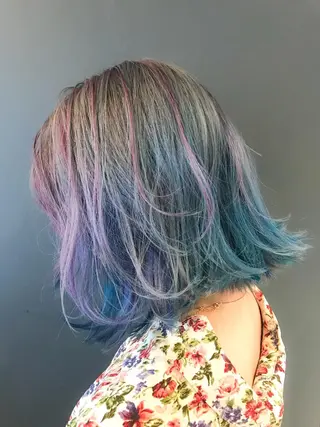 ショート カラー BOX mico.のヘアスタイル