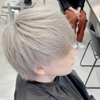 ショート カラー メンズ 飯塚 想のヘアスタイル