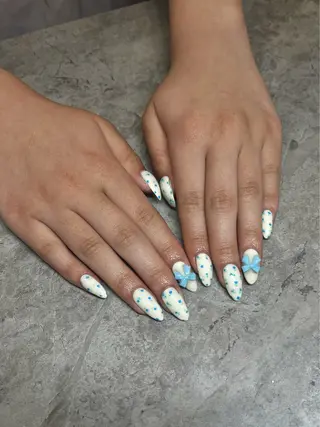ネイル irohanail三条河原町店所属・IROHA NAIL makoのネイルデザイン