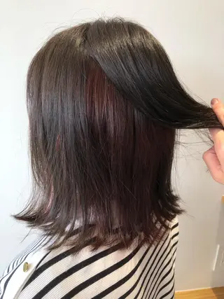 カラー 上平 綾菜のヘアスタイル