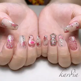 ネイル καρδιά -ｶﾙﾃﾞｨｱ-のネイルデザイン