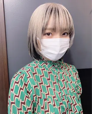 ミディアム カラー ブームボックス所属・🐝ハイトーンカラー hachi🐝のヘアスタイル