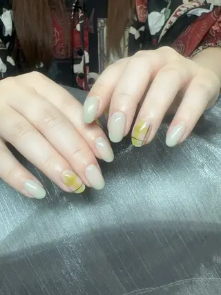 ネイル Kaka_ パラジェル、長さだしのネイルデザイン