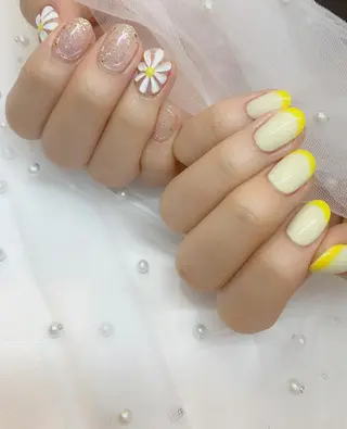 ネイル glow_ nailのネイルデザイン