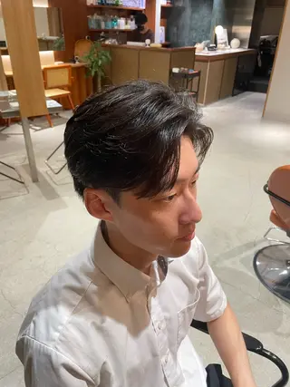 メンズ itsuki ／ 曲がる縮毛矯正のヘアスタイル