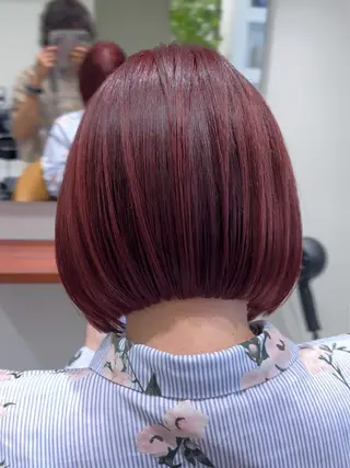 ショート カラー 小顔ボブ jilblanカホのヘアスタイル