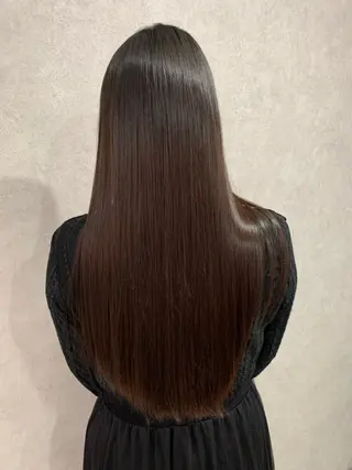 ロング 佐藤 亮のヘアスタイル