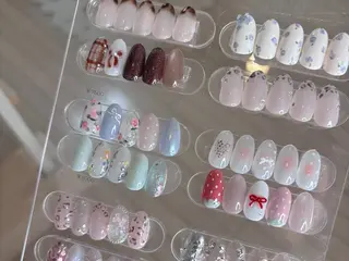 ネイル moi nail ˙⋆.˚のネイルデザイン