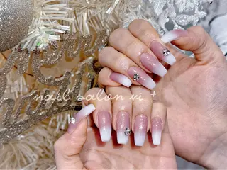 ネイル ✨Nailsalon Vi+✨のネイルデザイン