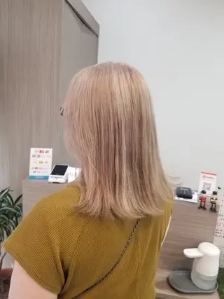 カラー 暖色🍎透明感カラー 🩵小林かりんのヘアスタイル