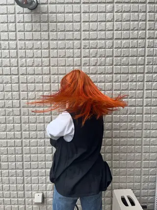 セミロング カラー さら/暖色/メンズ/ /デザインカラーのヘアスタイル