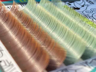 マツエク・マツパ komatsu eyelash恵比寿のマツエク・マツパデザイン