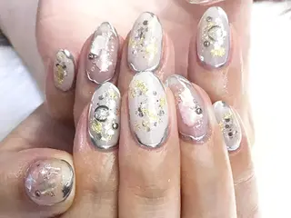 ネイル K. Harukaのネイルデザイン