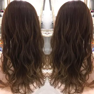 セミロング ロング カラー 髪質改善 中川　翔のヘアスタイル