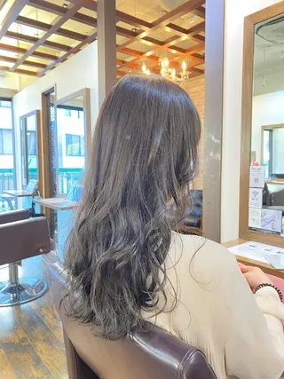 セミロング カラー graphy池袋 東ヶ崎　凌のヘアスタイル