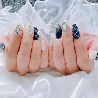 ネイル Nail salon Honey Beeのネイルデザイン
