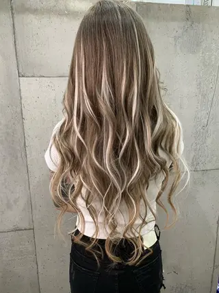 ロング カラー Little_okinawa所属・Mikuri 【Little】のヘアスタイル