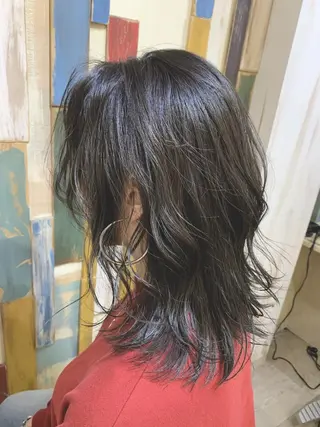 カラー 嶋村夏実🌼レイヤー 🌸白髪ぼかしのヘアスタイル