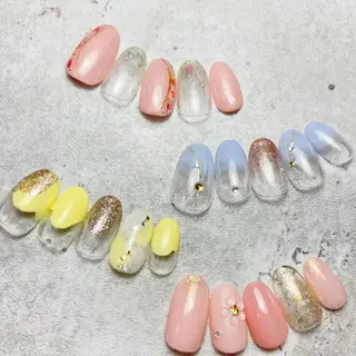 ネイル AMI 🤍のネイルデザイン