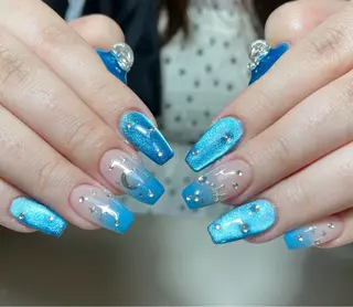 ネイル 🍑 momo_nailのネイルデザイン