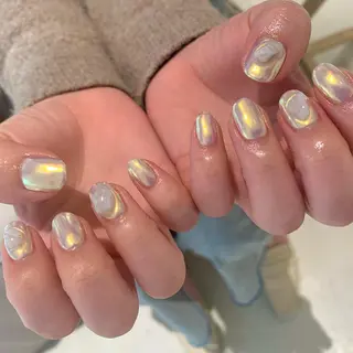 ネイル esby Loely MIZUKIのネイルデザイン