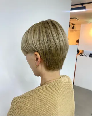 ショート Aujuaソムリエ 🎨‎♡HARUのヘアスタイル
