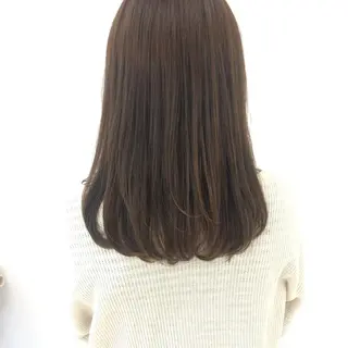 セミロング 堀越 エリのヘアスタイル