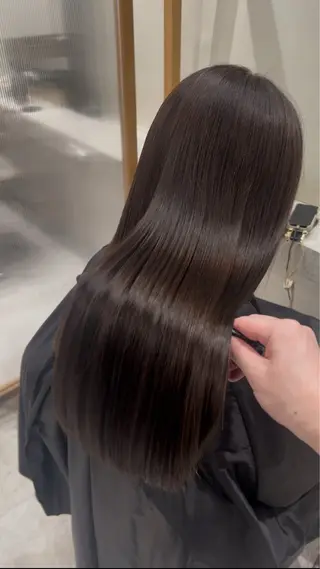 ロング 🎨透明感モテカラー DAIKI🎨のヘアスタイル