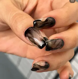 ネイル 濱田 静里奈のネイルデザイン