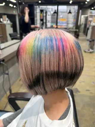 カラー ルシ🌈/ハイトーン デザインカラー/町田のヘアスタイル