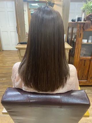 ロング little×aimer 仙台2号店所属・佐藤 美咲のヘアスタイル