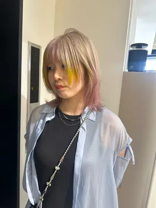 ショート Maria 梅田/デザインカラーのヘアスタイル