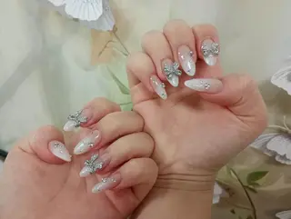 ネイル Hana Bloom Nail Salonのネイルデザイン