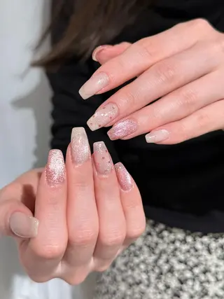 ネイル Blossom nail【ブラソンネイル】所属・Blossom nail_研修のネイルデザイン