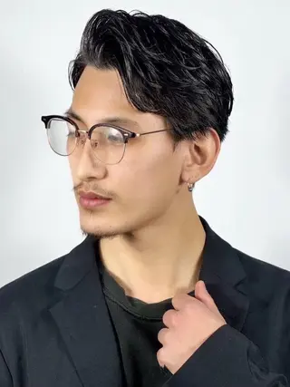 ミディアム カラー ヘアアレンジ メンズ プレミアムバーバー新宿店所属・⚡️メンズ特化⚡️ 倉林 隼大のヘアスタイル