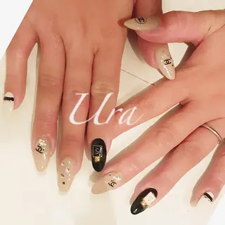ネイル UrakoNail 《nail》のネイルデザイン