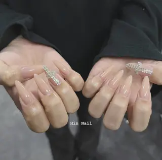 ネイル HIN NAILのネイルデザイン