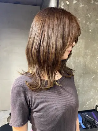 ミディアム カラー 美髪カラー✨本間 貴広のヘアスタイル