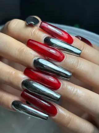 ネイル ✴︎ Delightのネイルデザイン