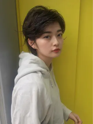 ショート カラー レイヤーカット BLend 渋谷のヘアスタイル