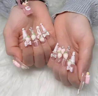 波 なみのネイルデザイン