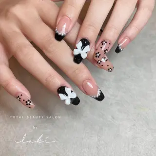 ネイル my&所属・my&_ maimiのネイルデザイン