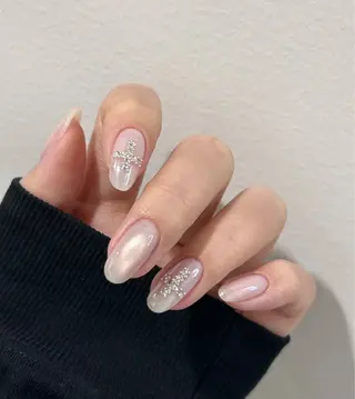 ネイル Lynn_ Nailのネイルデザイン