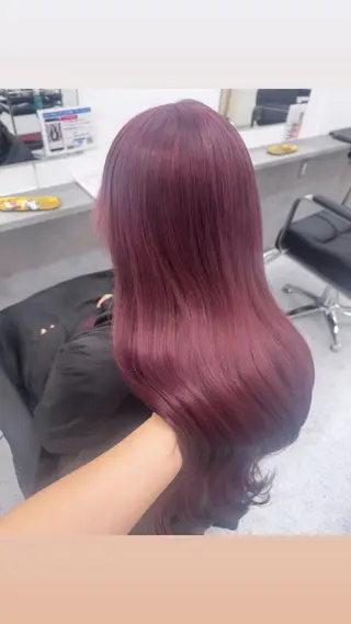 ロング カラー 井樋 乙葉のヘアスタイル