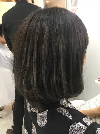 ミディアム カラー 髪質改善 中川　翔のヘアスタイル