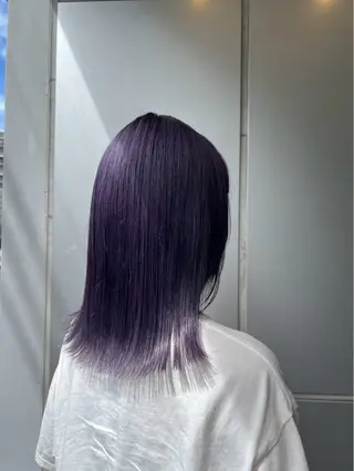 ミディアム 渡邊 七海のヘアスタイル