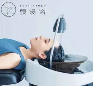 ロング PREVIA銀座渡辺 真矢のヘアスタイル