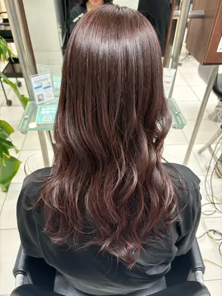 カラー TONI&GUY速寿 勇希のヘアスタイル