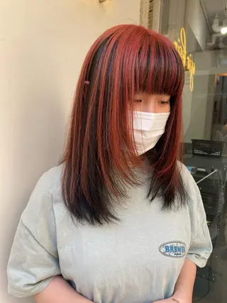 カラー レイヤーカット🪽 MARINA🦩のヘアスタイル